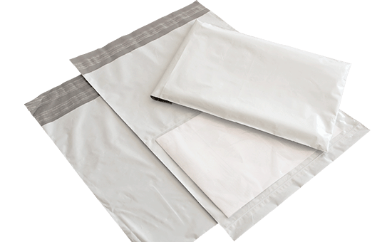 Envelopes em polietileno coextrudido com duas tiras